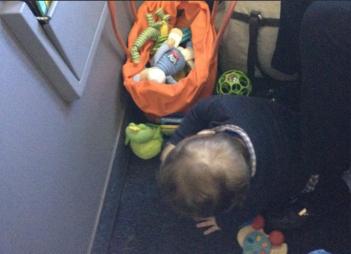 Carl playing in business class NY - Antigua