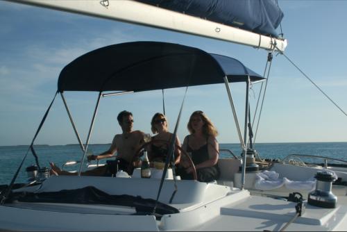 dropped anchore at Stanleys Cays = drinks!